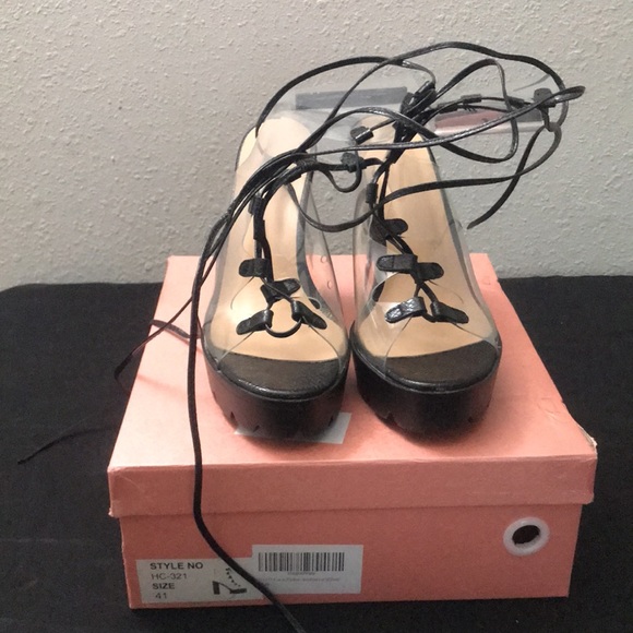 Platform Clear and Black Heels size10 - Picture 6 of 9
